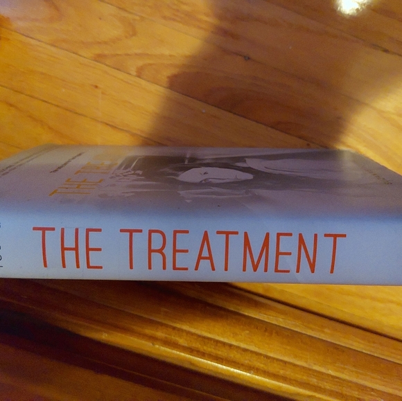 The Treatment by Suzanne Young - Picture 2 of 2